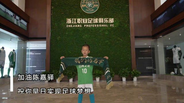 尽管环球影业拒绝对此发表评论，但本周日，影院便可通过卫星服务器下载更新过的版本，而无法访问服务器的影院会在周二前收到硬盘